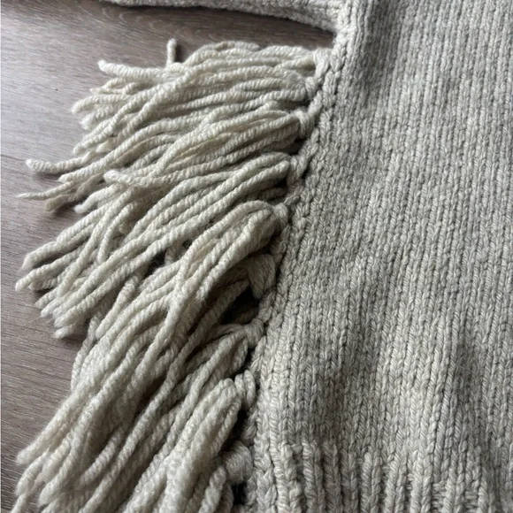Zara Fringe Detail Sweater - Picture 4 of 6